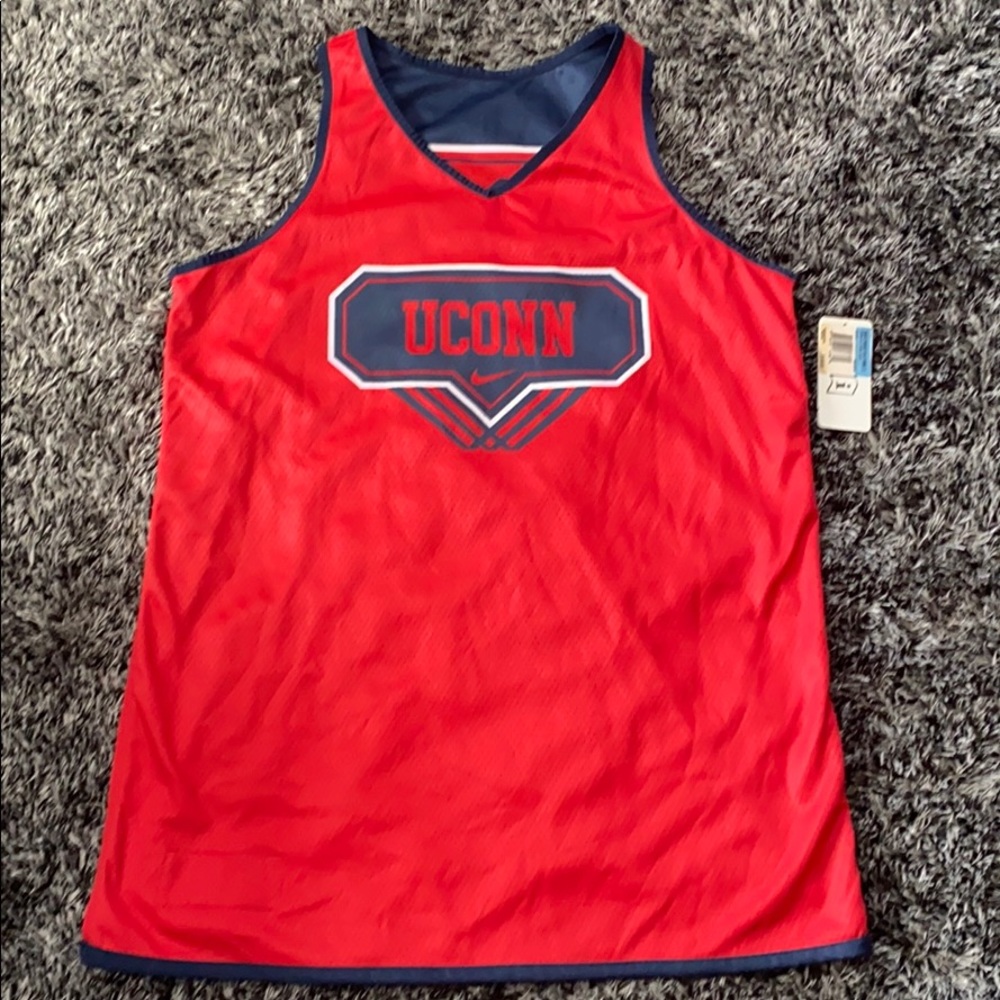 Women’s Nike Reversible UConn practice jersey